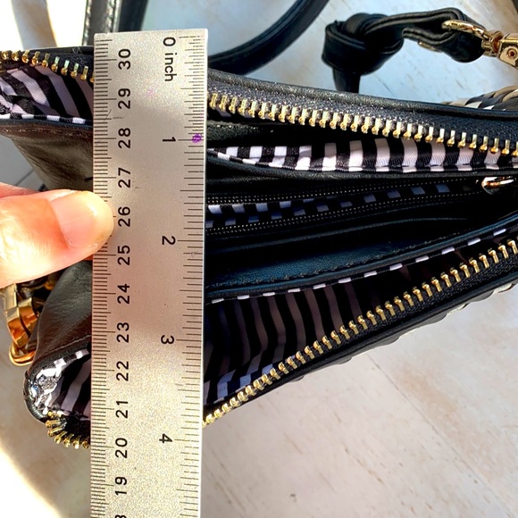 Charming Charlie Small Purse/Organizer - Picture 10 of 12